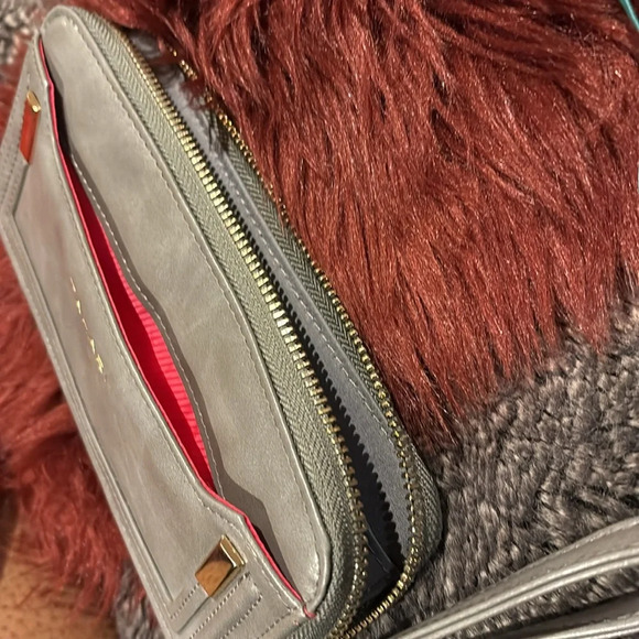 Tahari grey long continental wallet wristlet - Picture 9 of 15